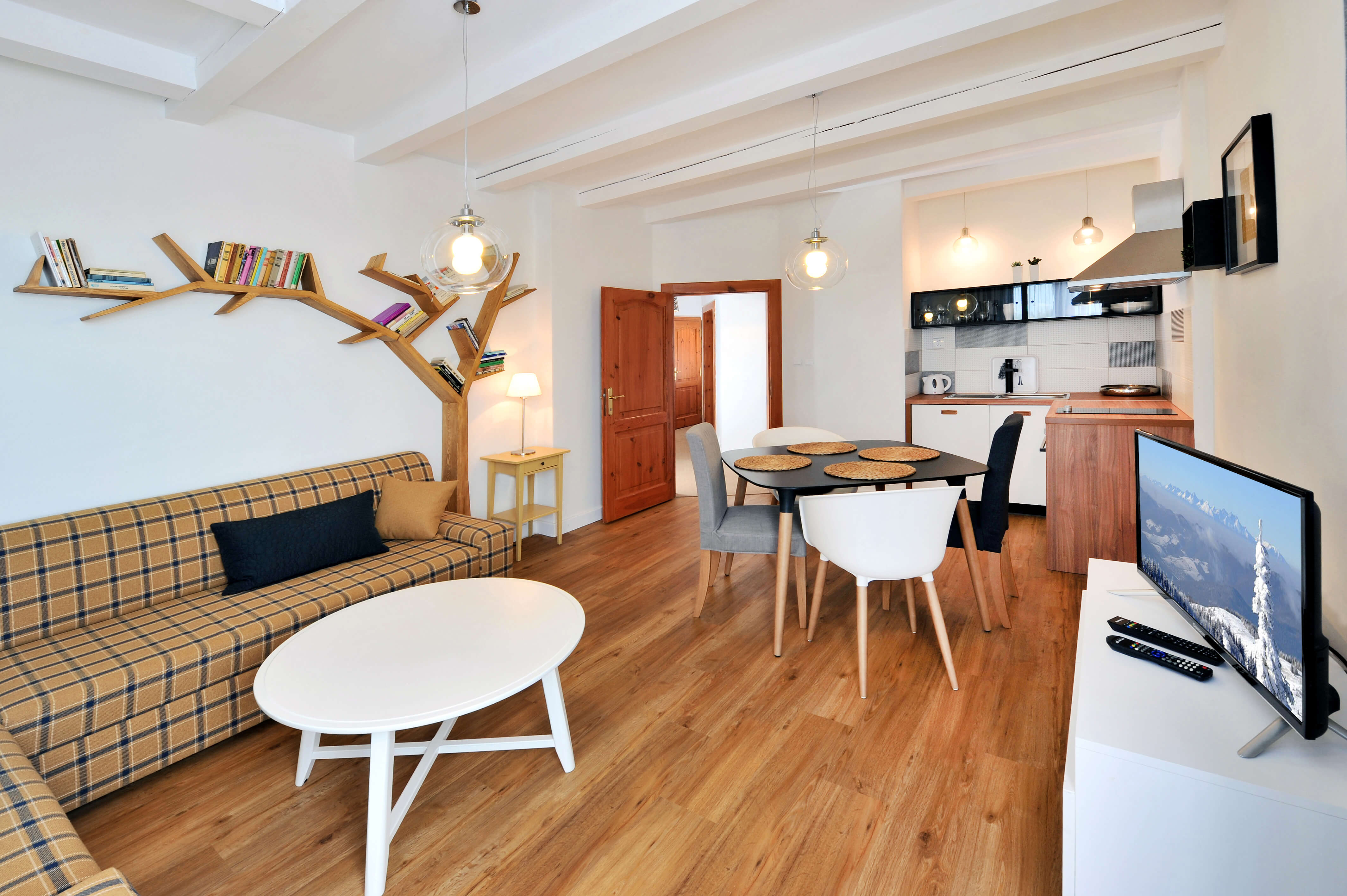 5 - APARTMÁN s veľkým balkónom